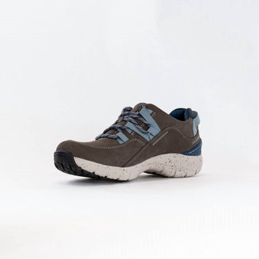 Clarks - Women's Wave Range Waterproof Senakers
