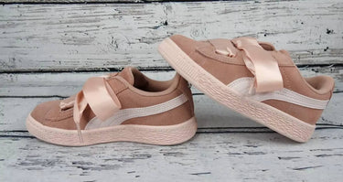 Puma - Kid's Suede Heart Jewel Sneaker