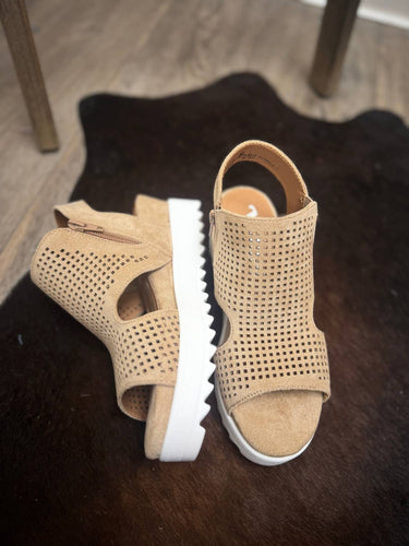 Very G - Women's Gracewalk Platform Sandal