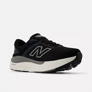 New Balance - Women's Fresh Foam X 1540v4 Sneakers