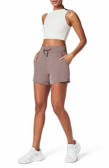 Spanx - Casual Fridays Short
