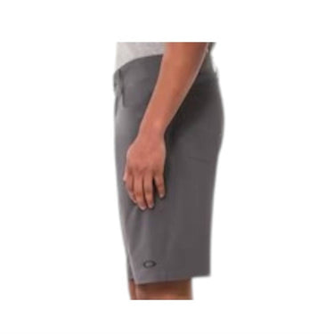 Oakley - Men's Baseline Hybrid Short