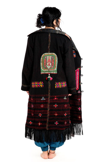 Standawt - Hand-embroidered Patches Merino Wool Coat